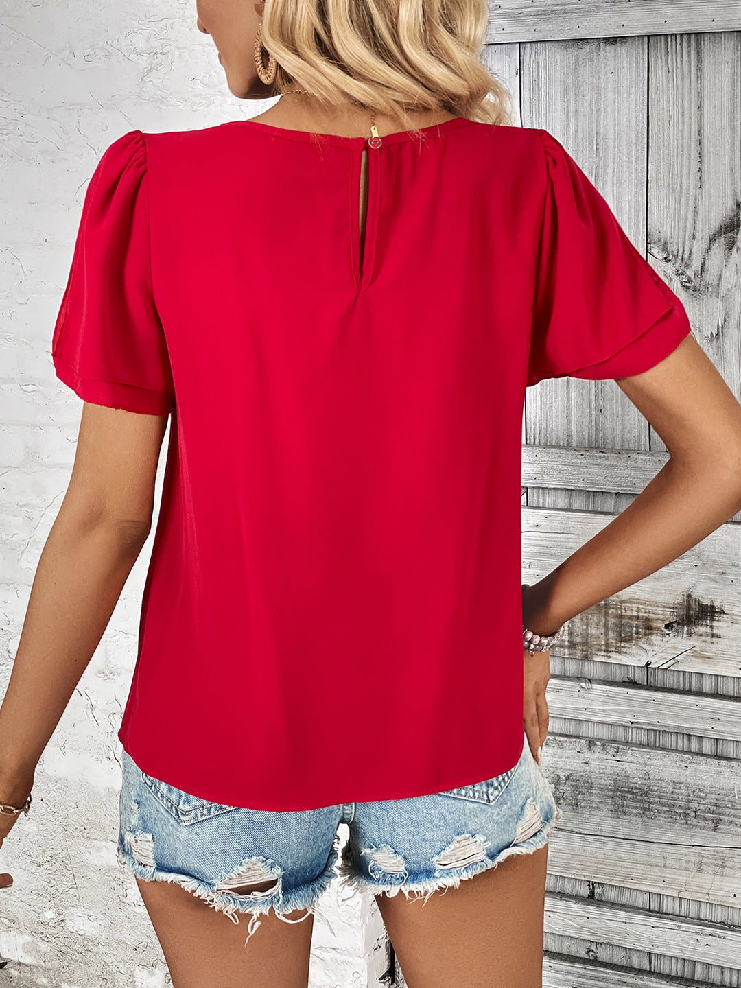 Round Neck Slit Short Sleeve Top